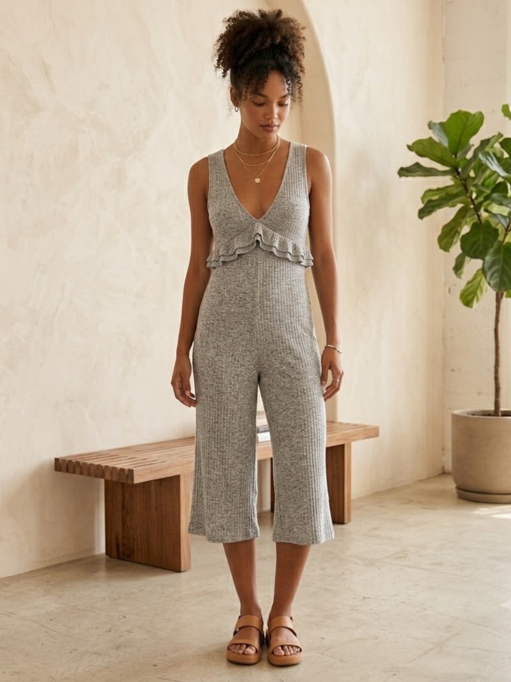 Sleeveless V-Neck Ruffle Knit Jumpsuit - Light Gray